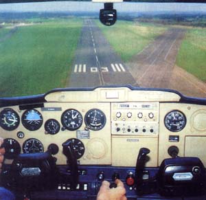 cockpit.jpg (18528 bytes)